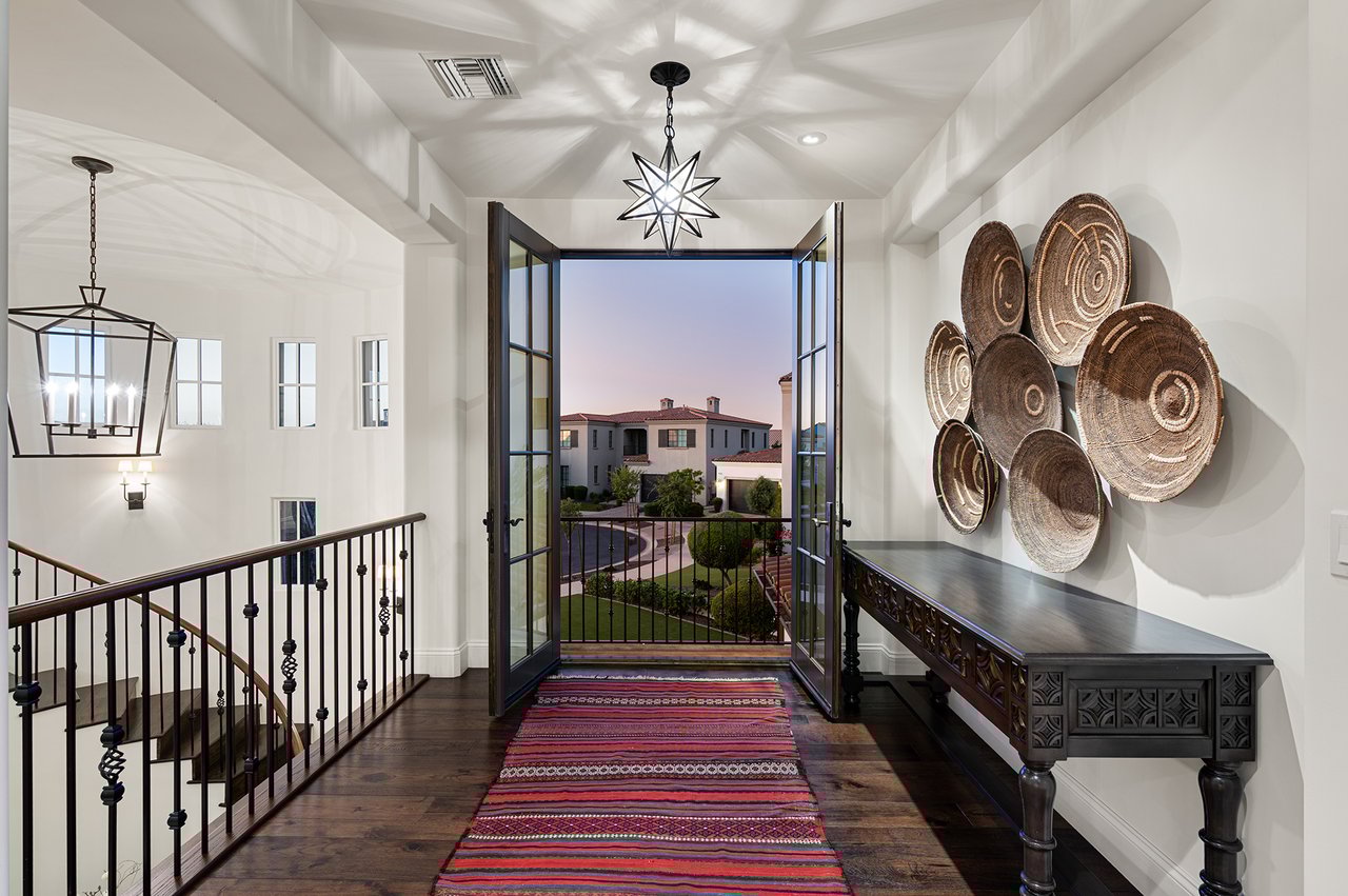 9483 E ROCKWOOD Drive