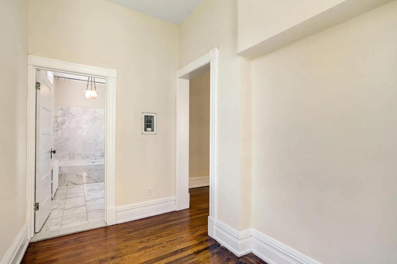 1633 16th St NW