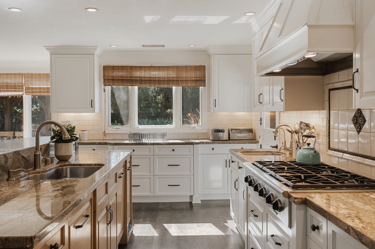 18162 Stratford Circle