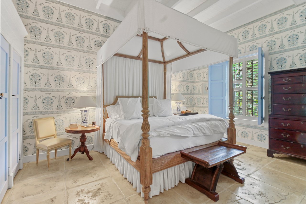 Lyford Cay | Private, Hidden Gem