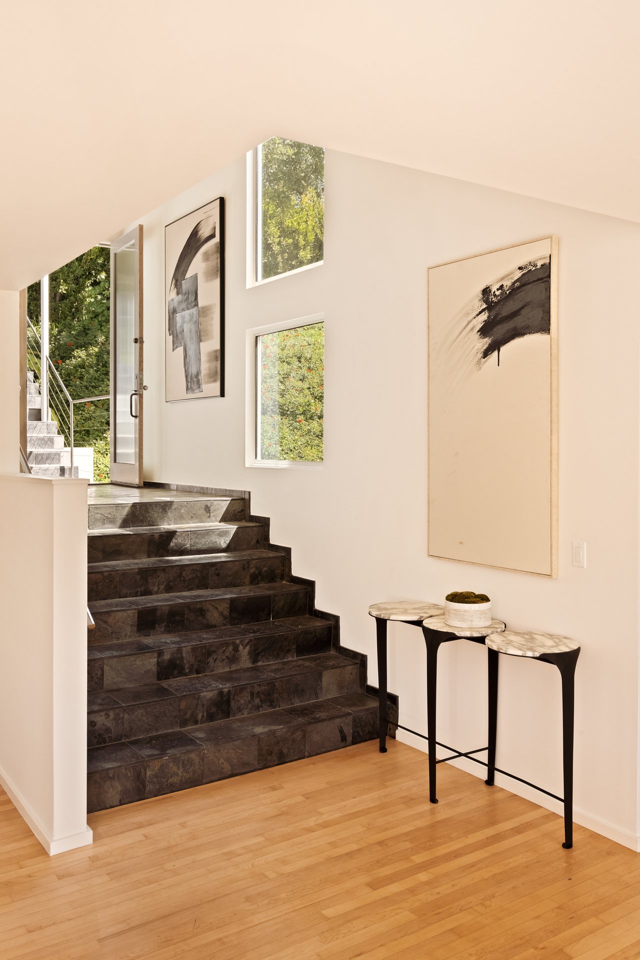 2776 Outpost Dr, Hollywood Hills
