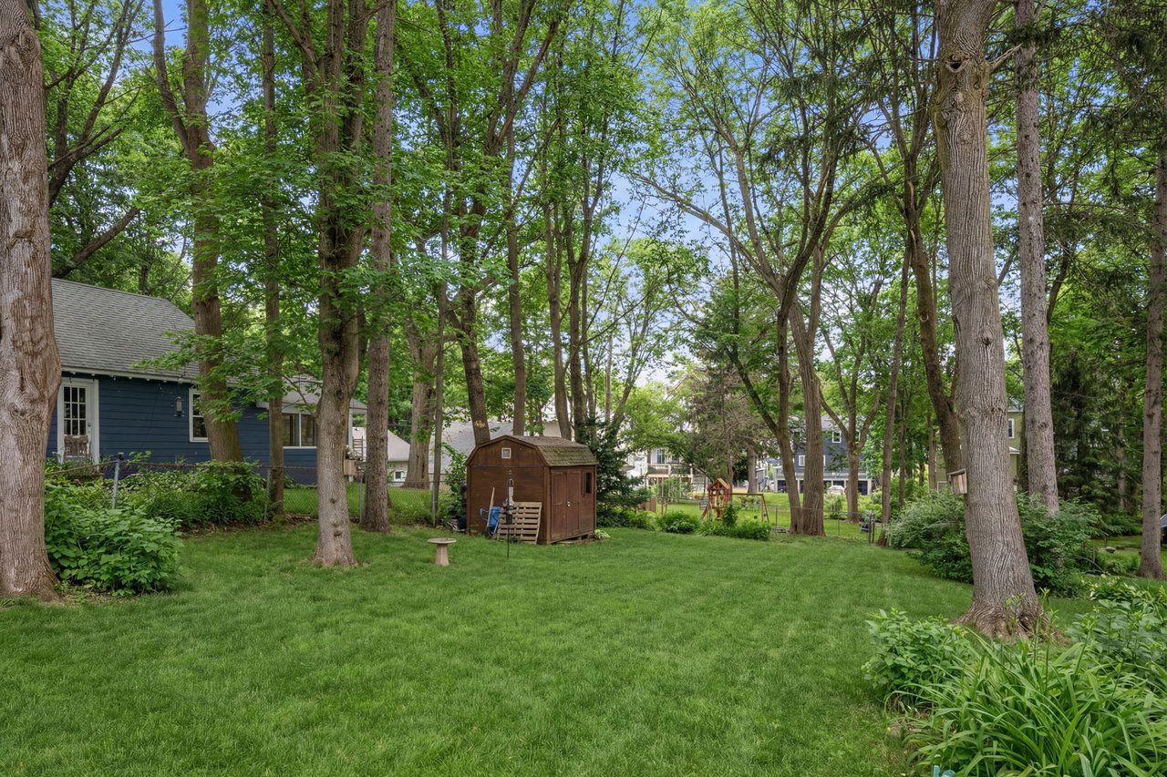 17 Hilburn St