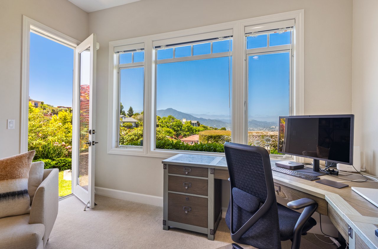 Sweeping Views Across the Bay