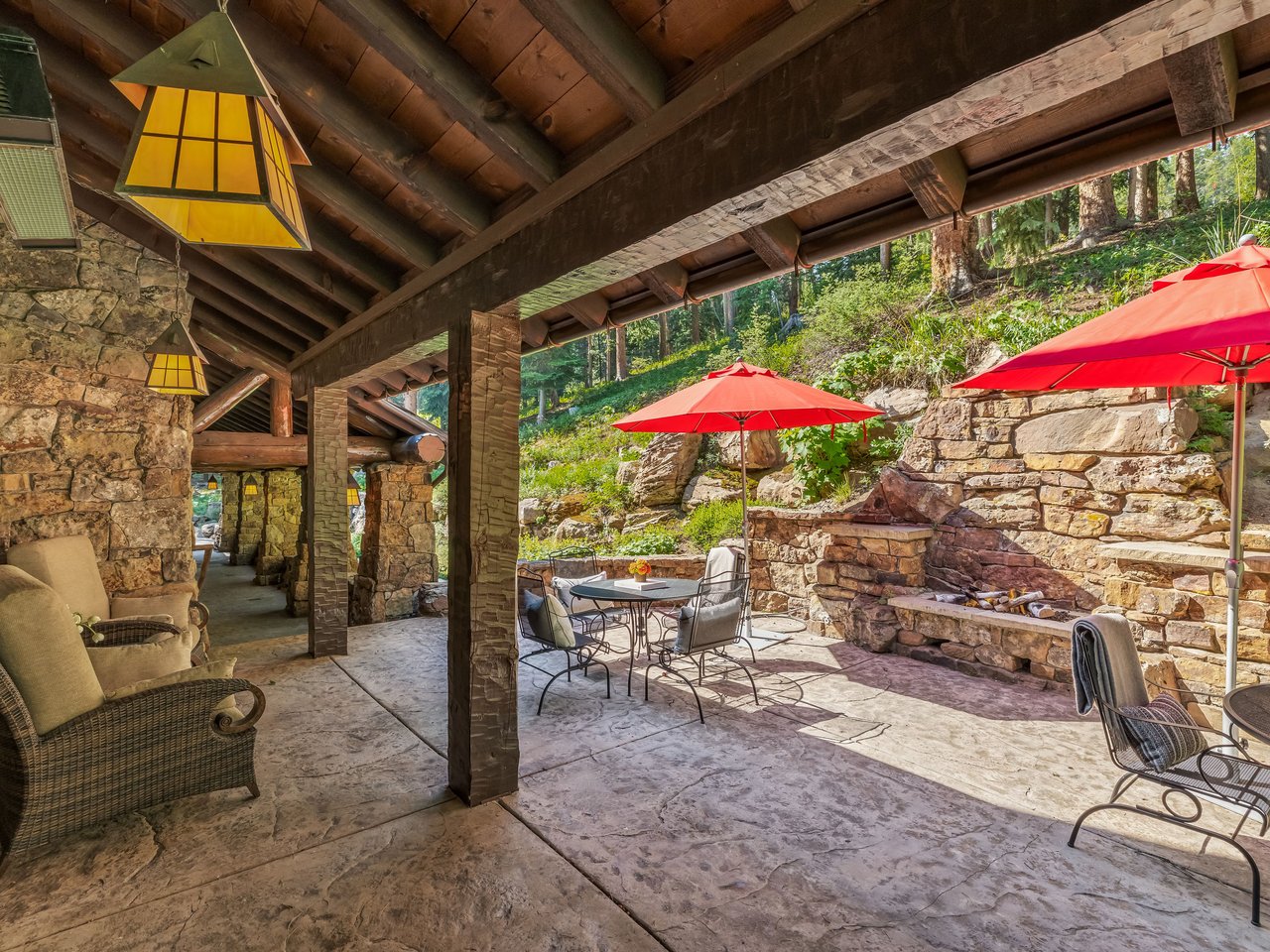 3698 Daybreak Ridge