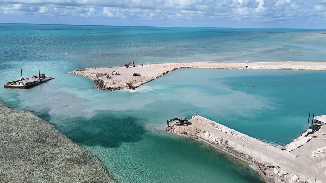 Legendary Marina Resort at Blue Water Cay