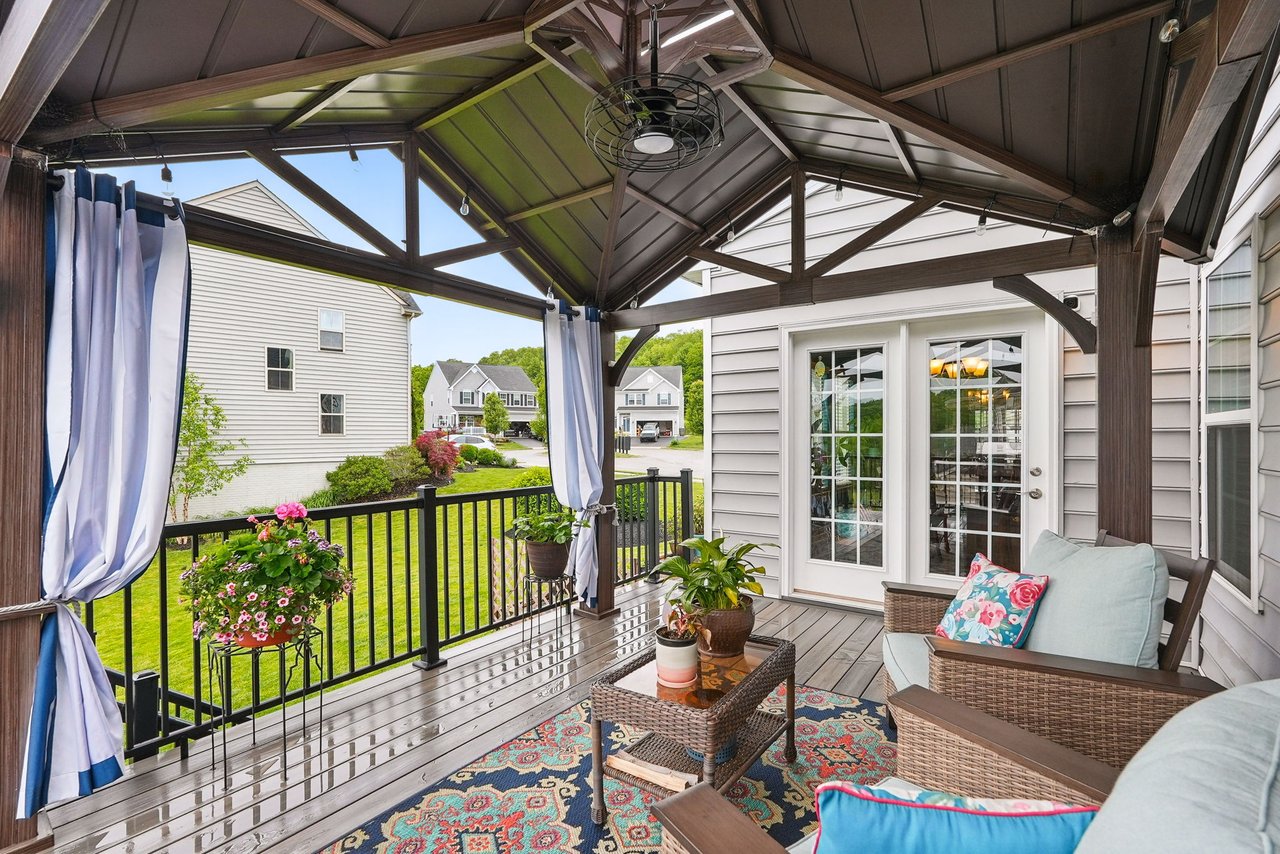 407 Isabella Ct
