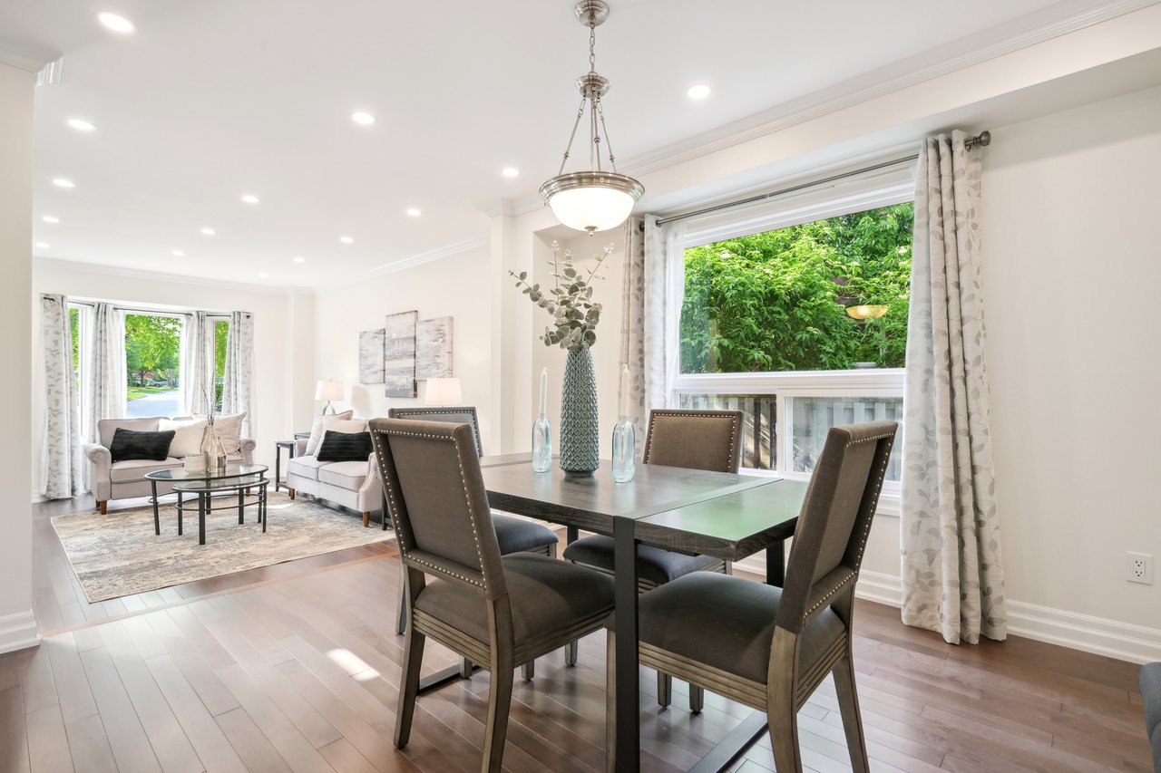 Executive Home in prestigious Glen Abbey