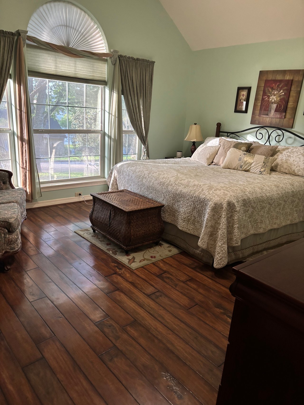2009 Wickersham Dr.