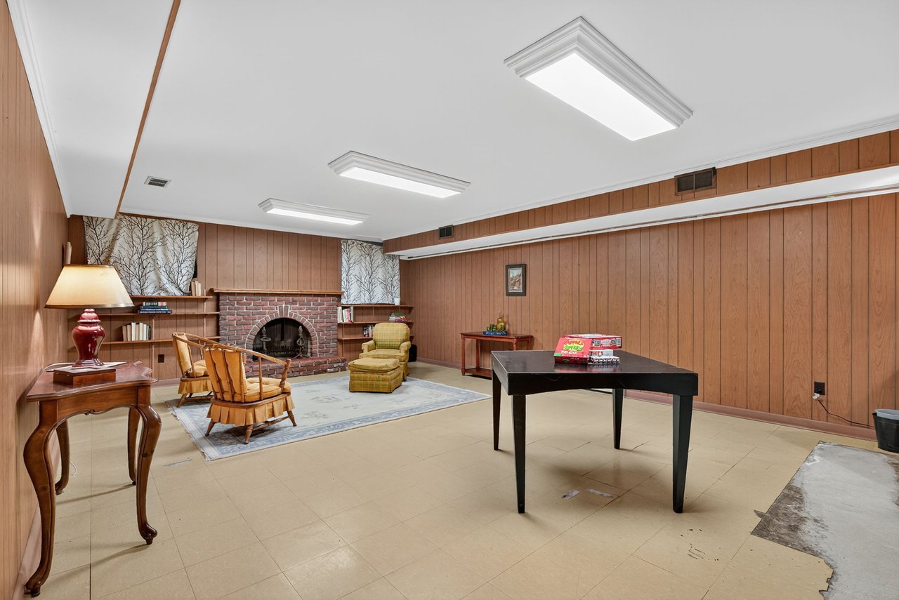 SOLD: Most Sought-After Bayview Gardens