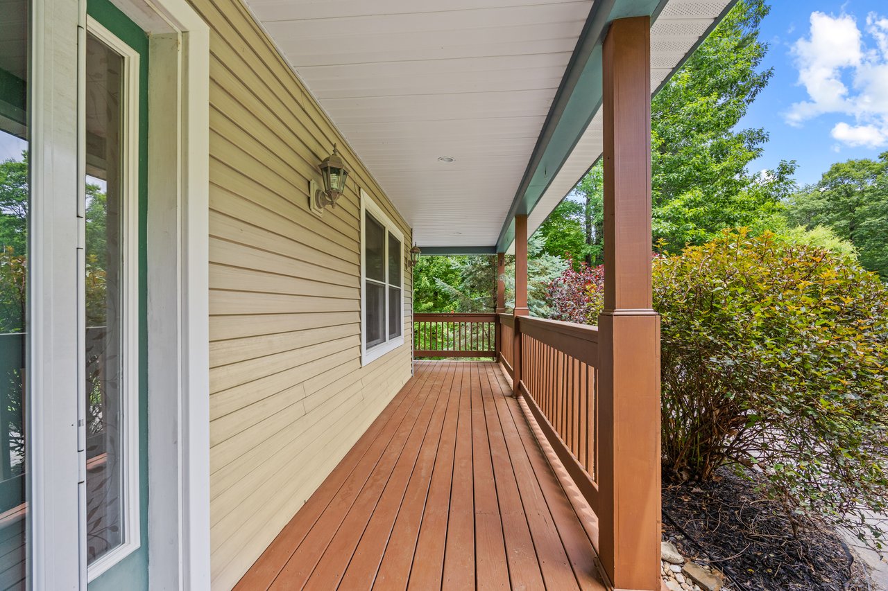 20 Ambrose Circle, Gray