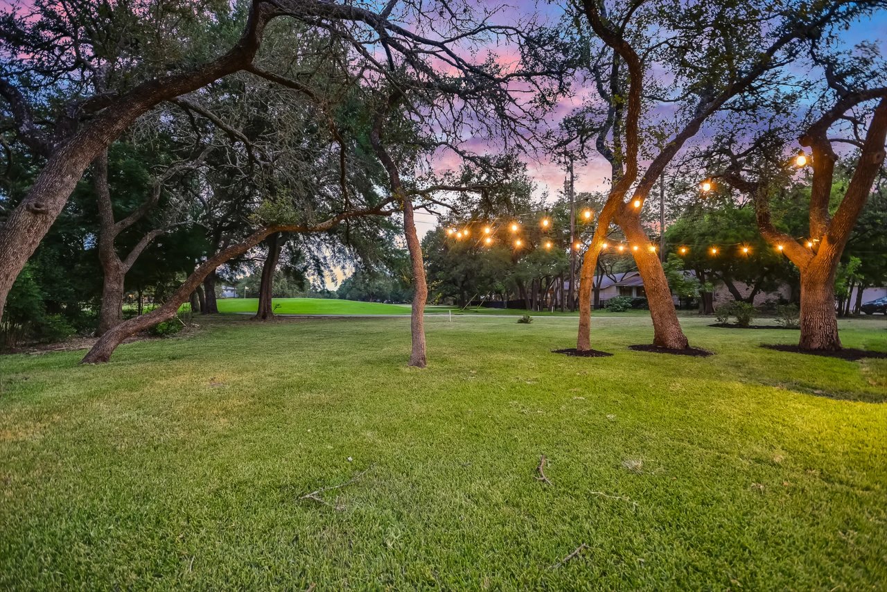 Golf Course Grandeur - 9112 Balcones Club Drive