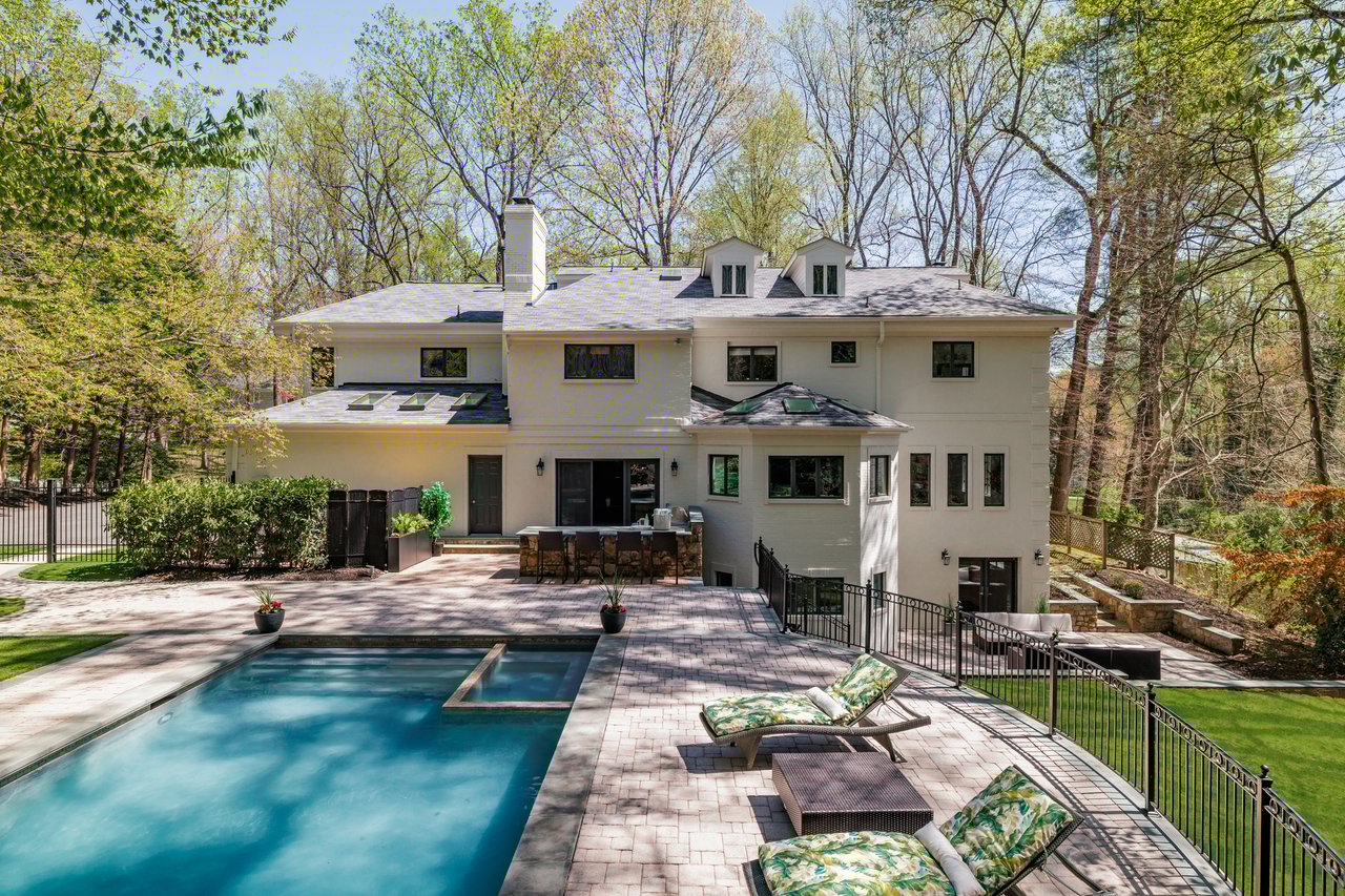 9200 Holly Oak Drive