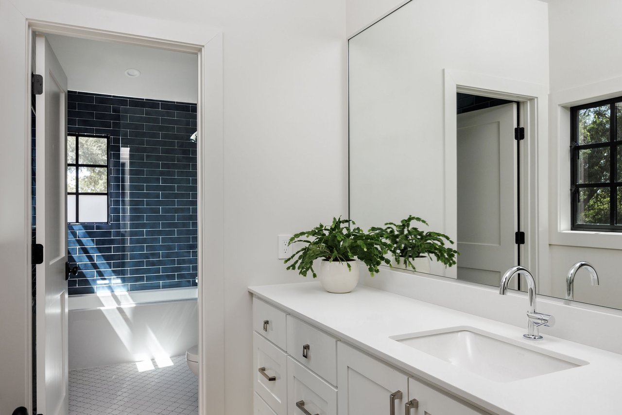 A Classic East Coast Reinterpretation in Travis Heights