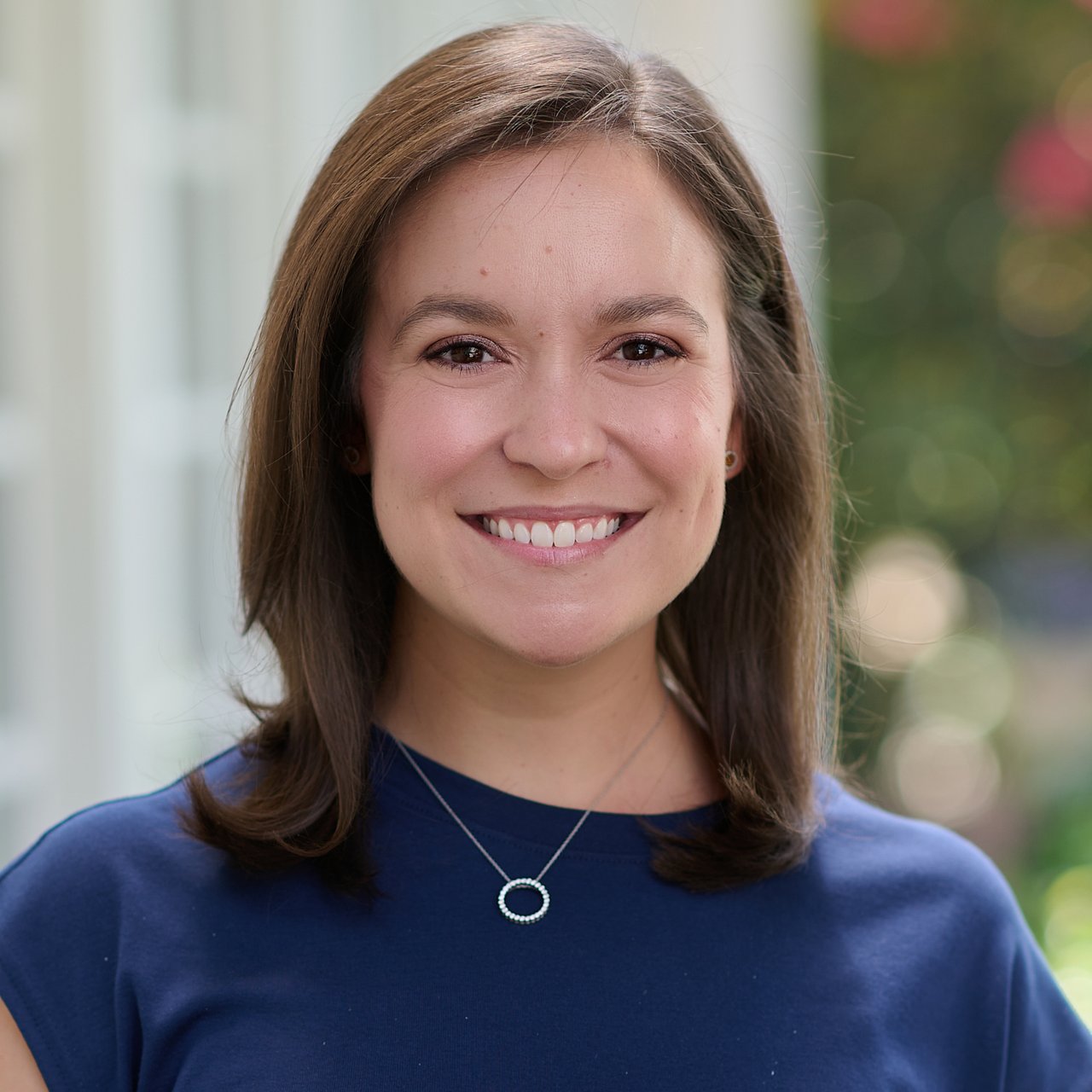 Cristina R Poole Charlotte, NC Real Estate Agent Headshot