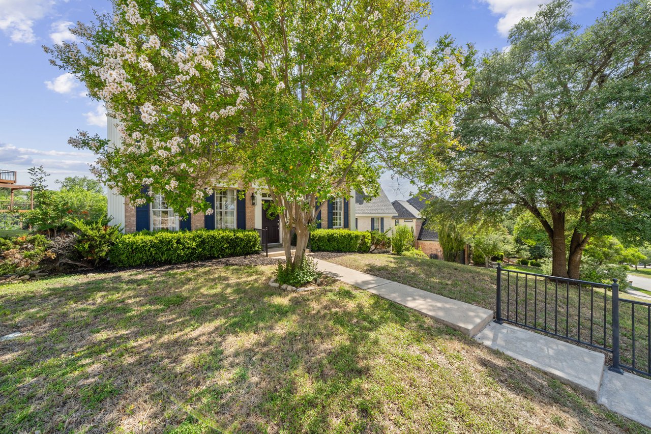 Elegant Colonial Estate in River Place | Walk to Golf, Views for Miles | For Sale or For Lease!
