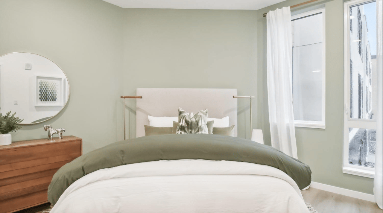 52 KIRKWOOD AVE. #321