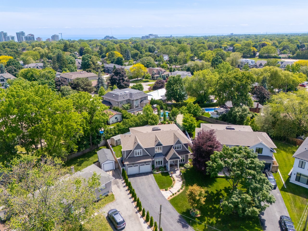 408 Saville Crescent, Oakville