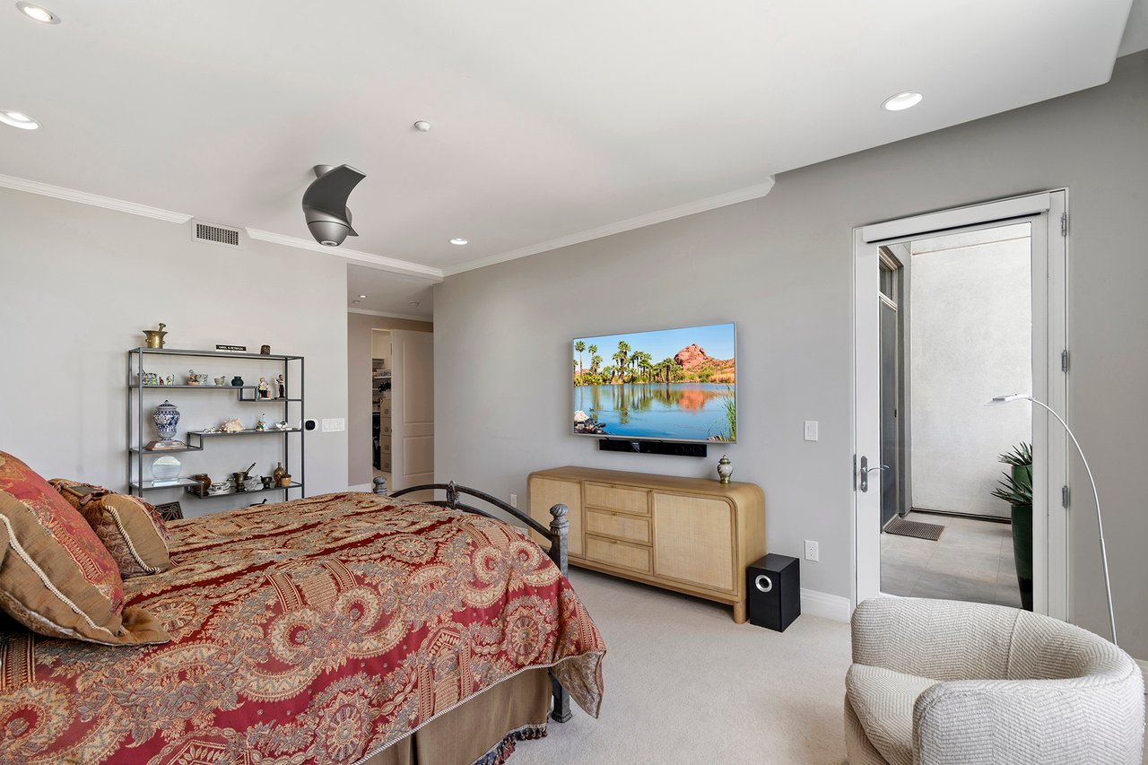 15802 N 71ST Street, 551