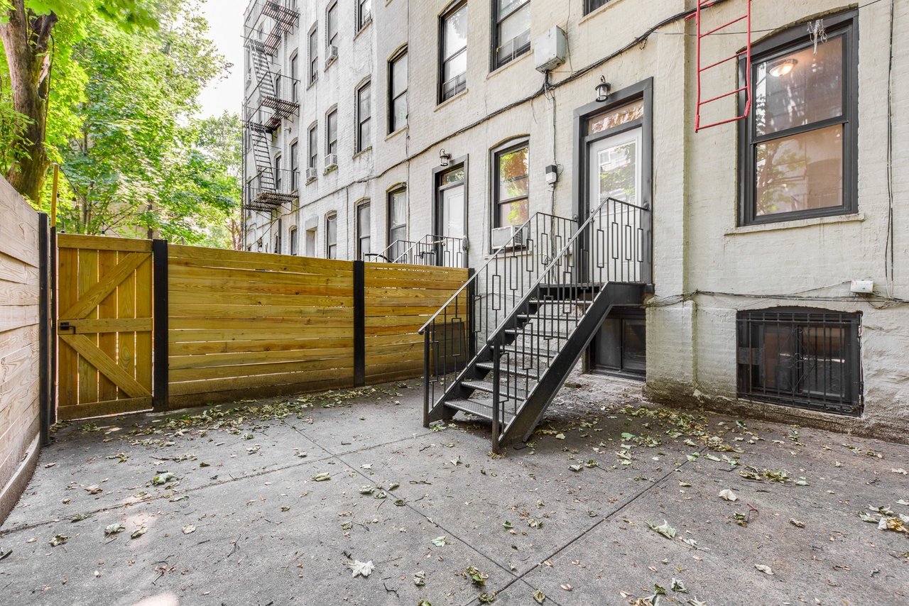 1045 Sterling Place Unit: 1C