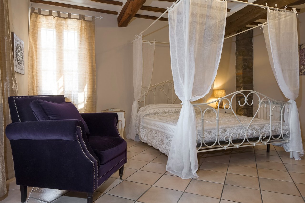 Marvelous Countryside Villa Outside of Lucca