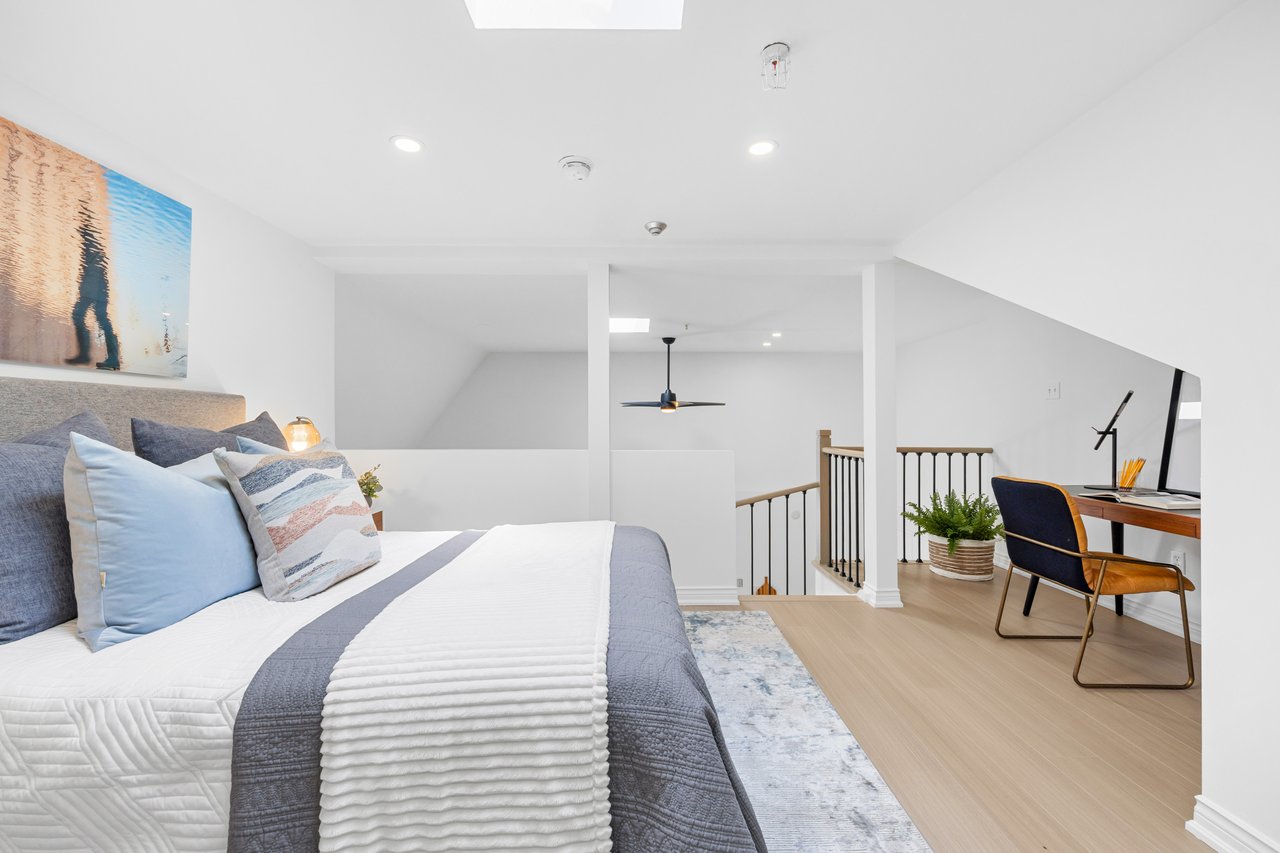 217 St George Street Suite 54