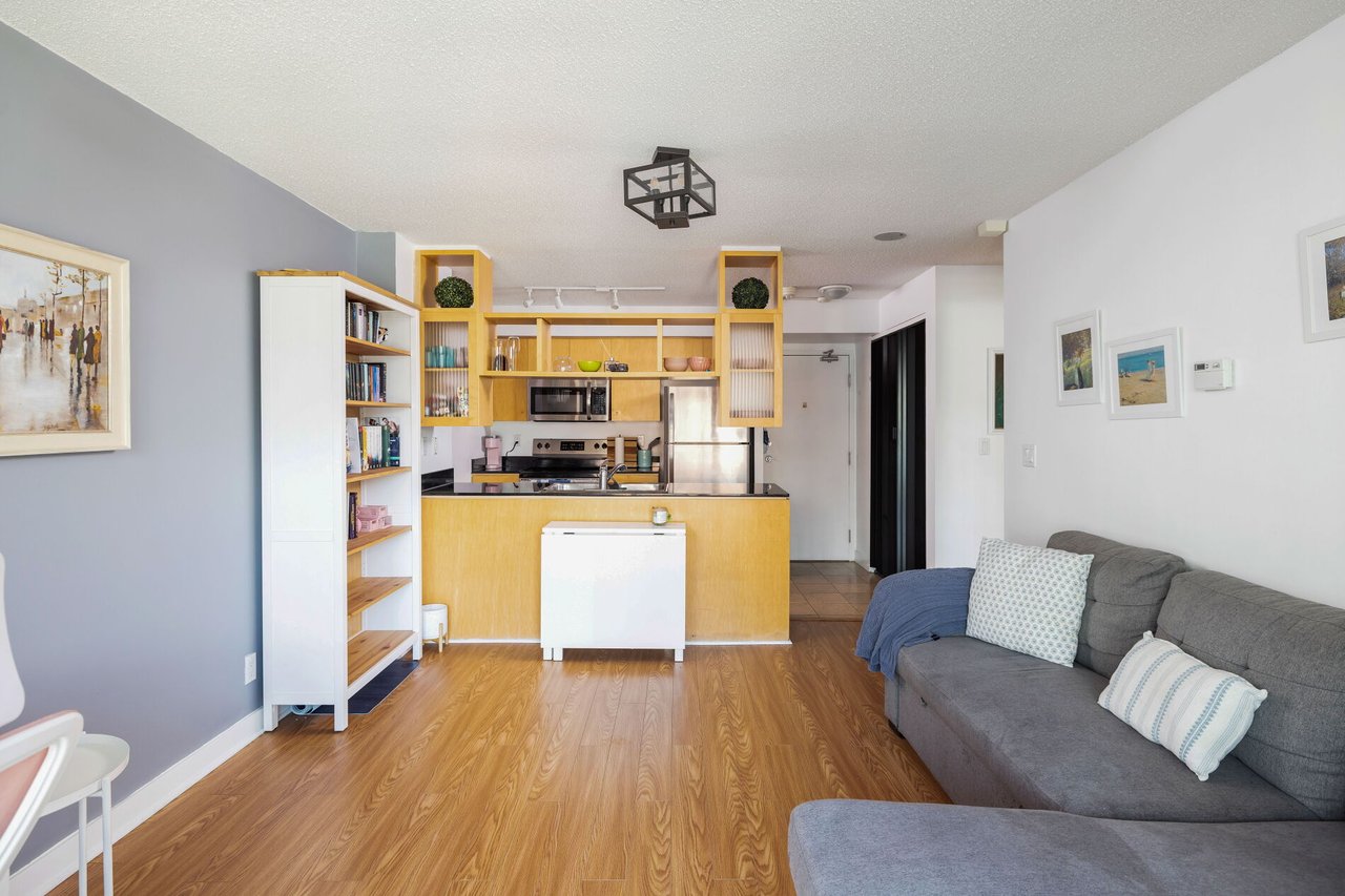 397 Front Street #605