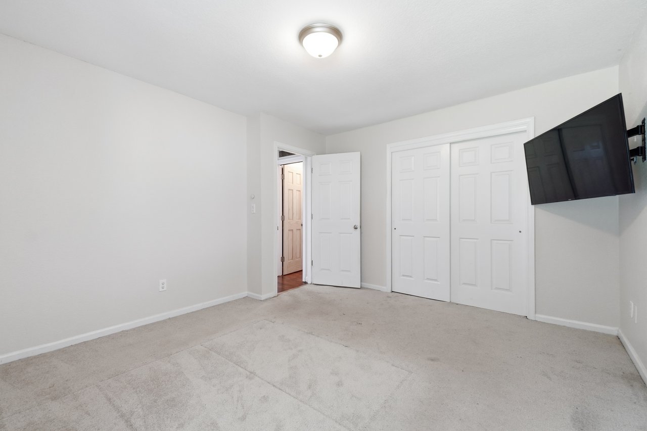 	1824 Finsbury Lane