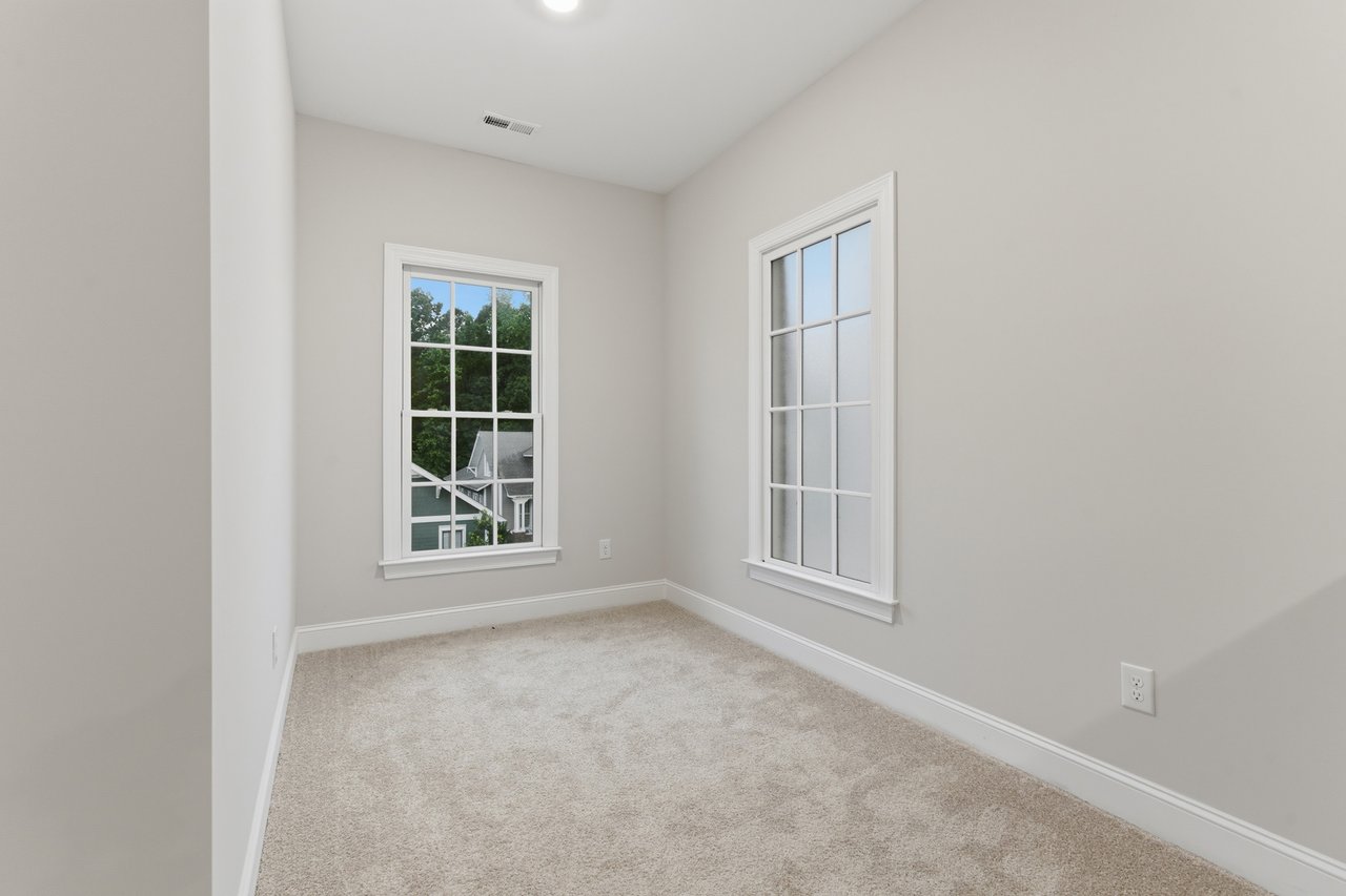 Charming 3-Bedroom in Providence Village | Walk to Shops & Enjoy Community Pool