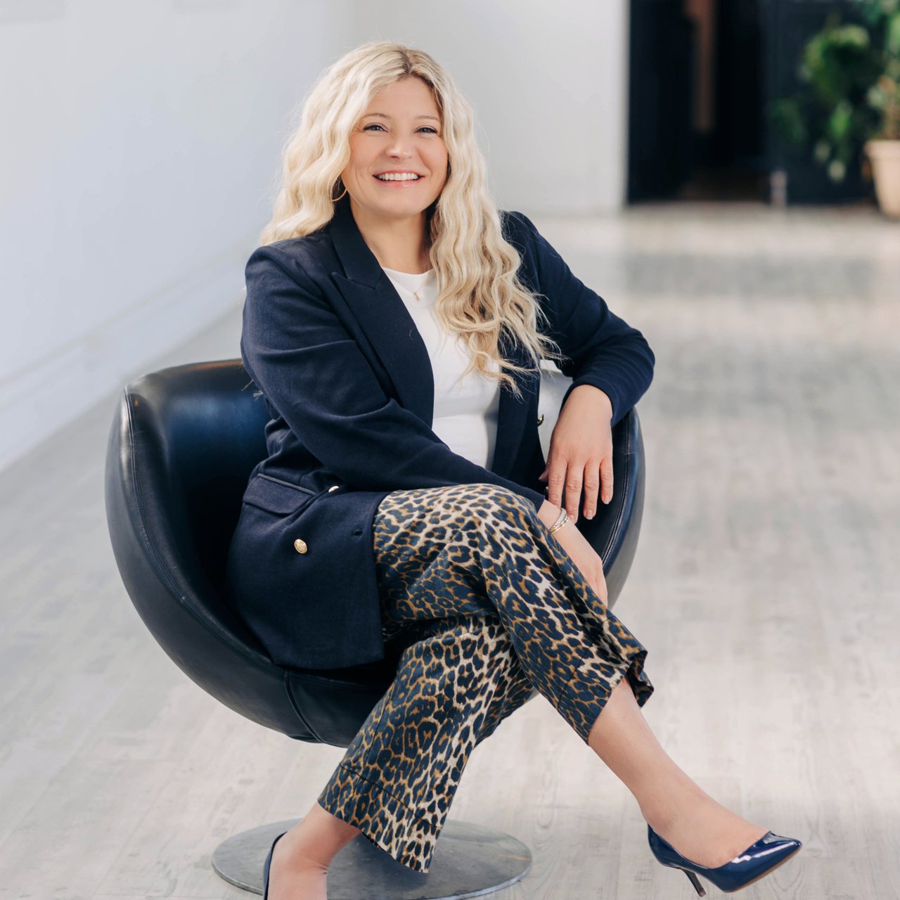 Julie Keck Camp Hill PA Real Estate Agent Headshot