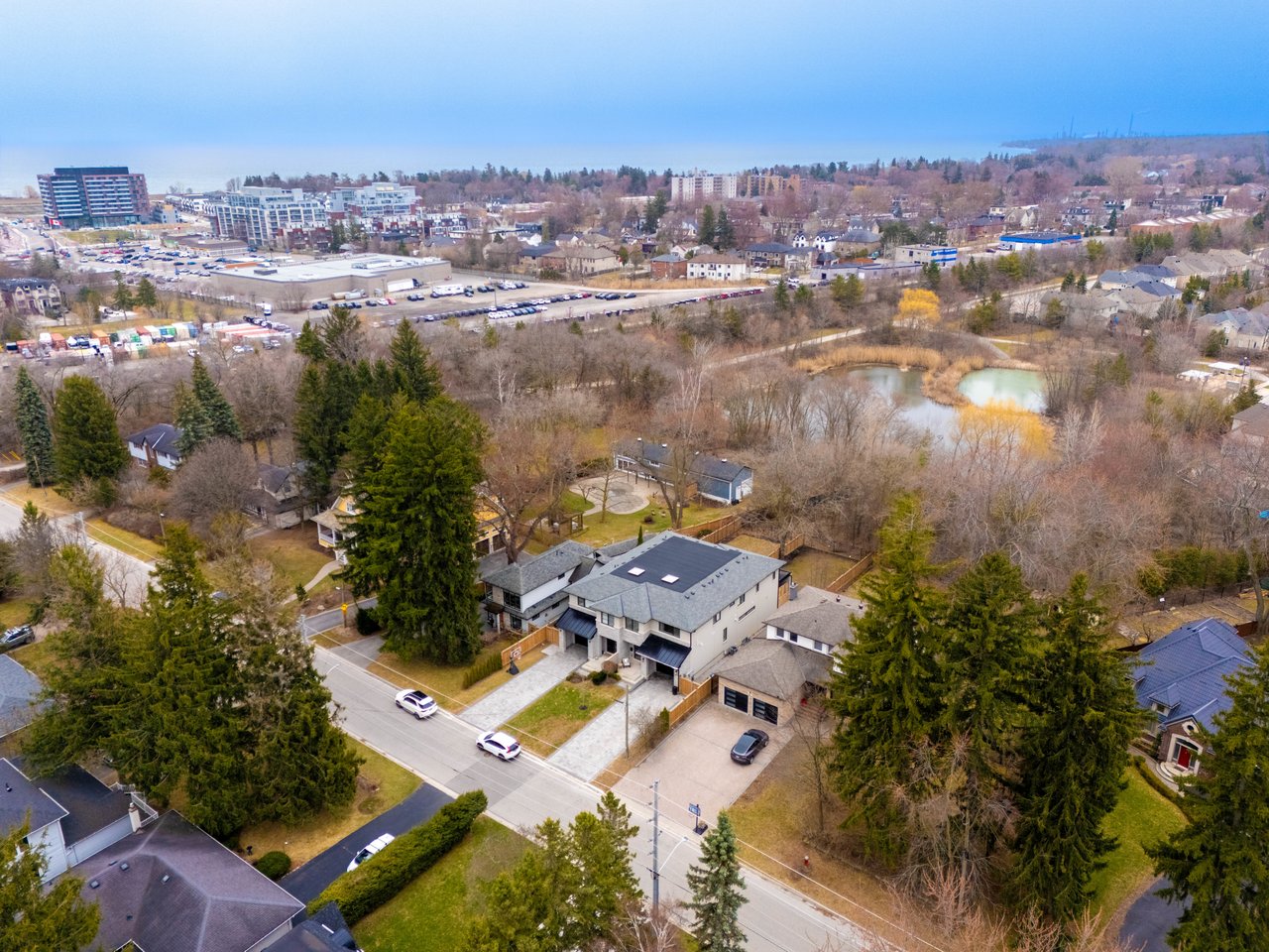 1176 Kane Road