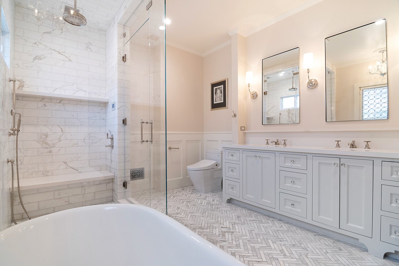 Sanctuary Paradise, N Citrus Ave, 90036