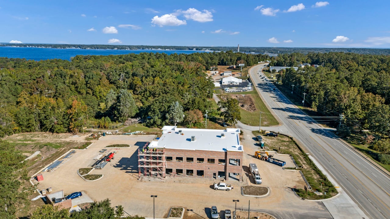 1623 N Lake Drive Office Complex