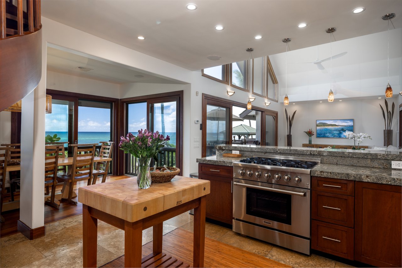 Chun's Reef Estate