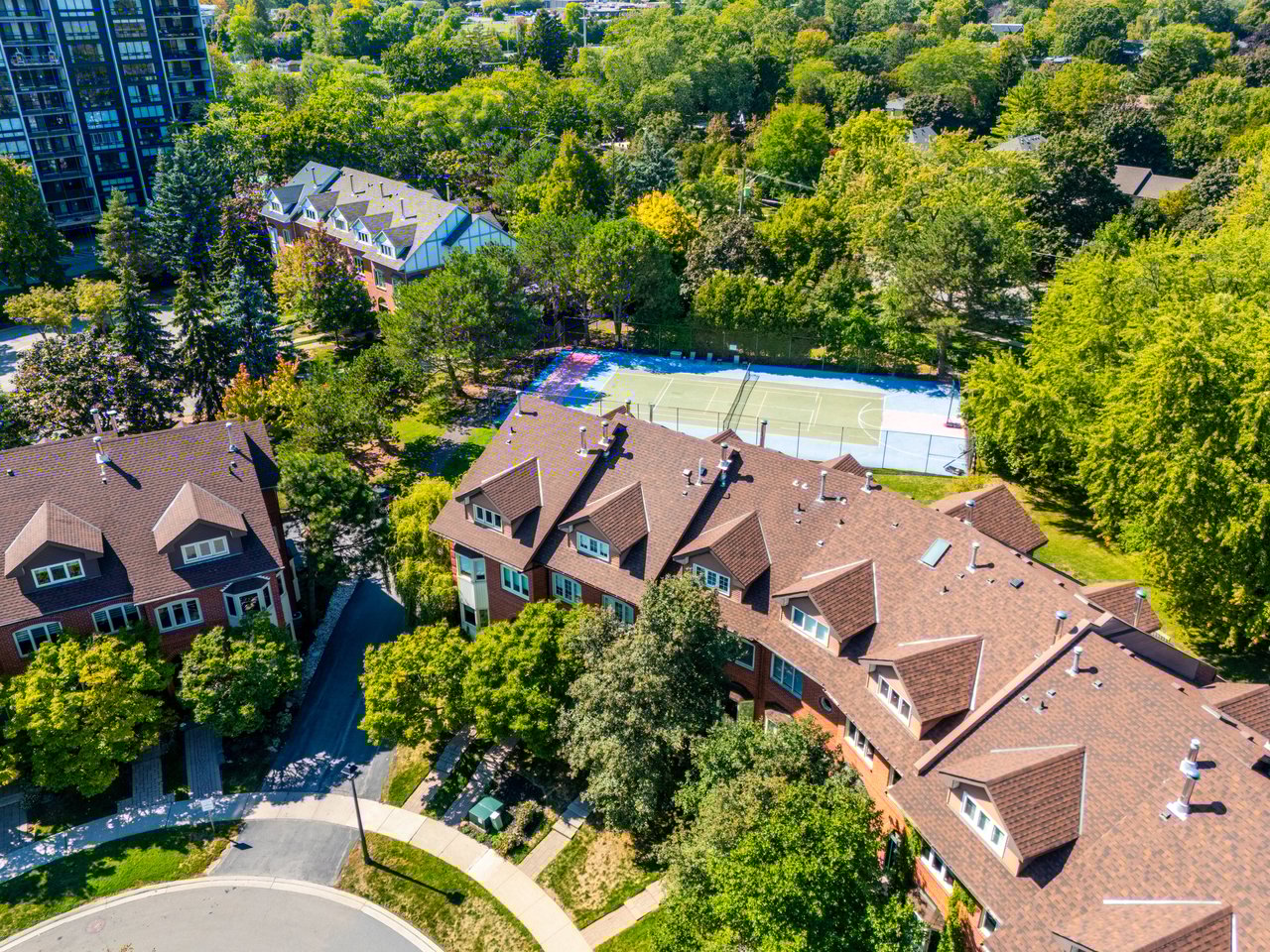 68 Tradewind Drive, Oakville