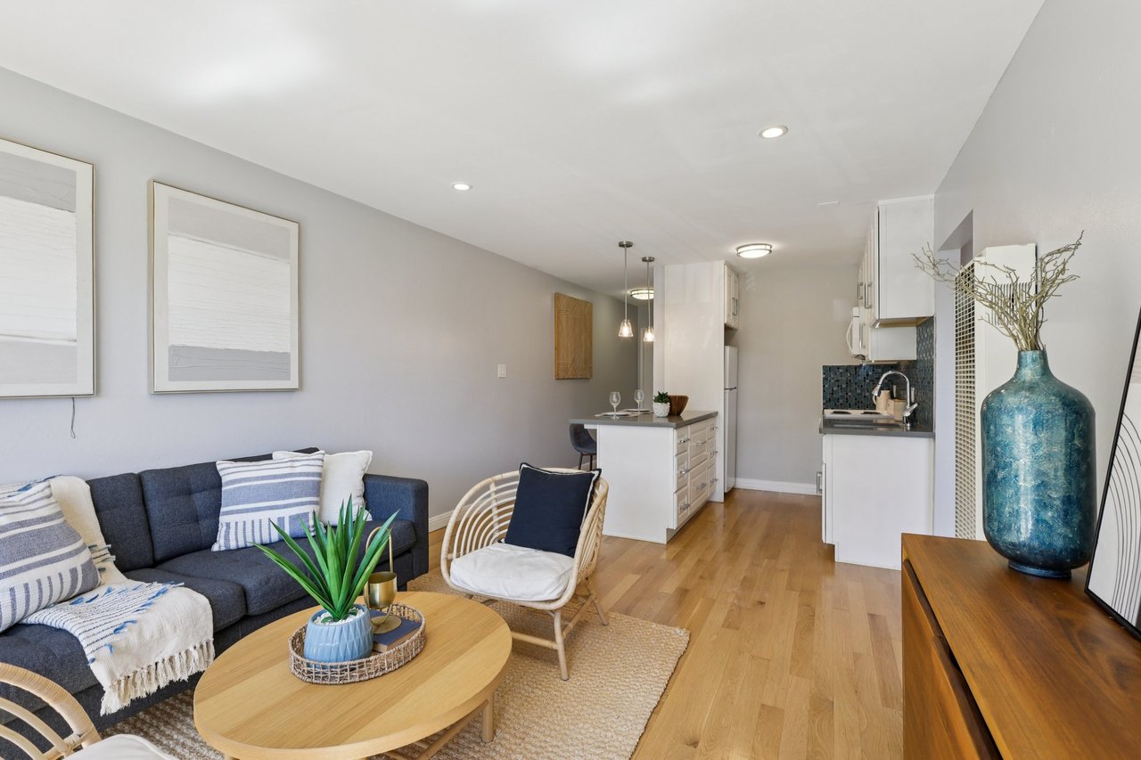 930 Elizabeth St #1