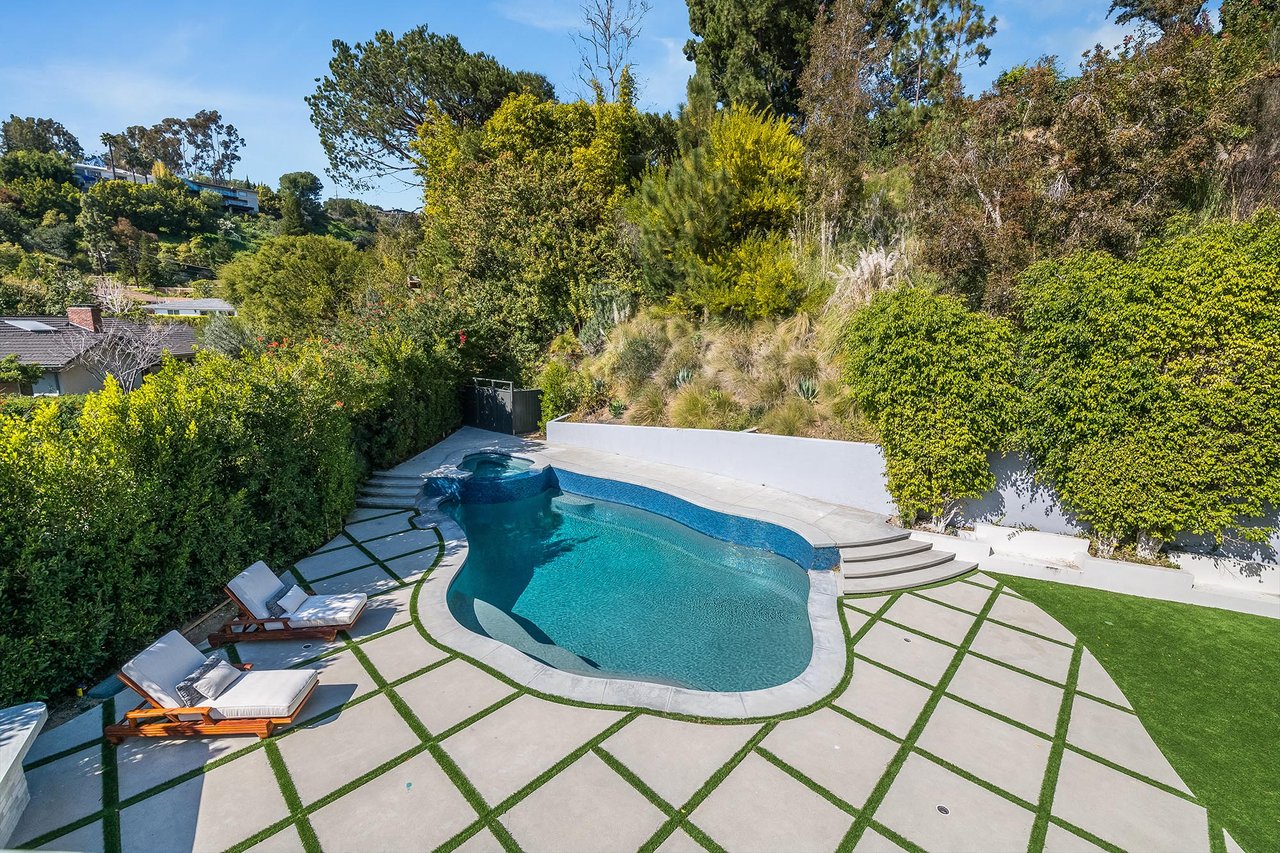 1348 Marinette Rd, Pacific Palisades 