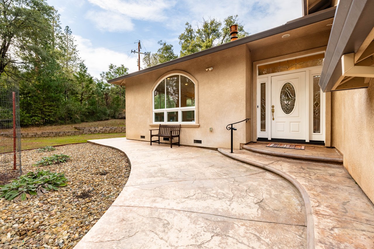 Pine Grove Beauty-Peace and Tranquility 