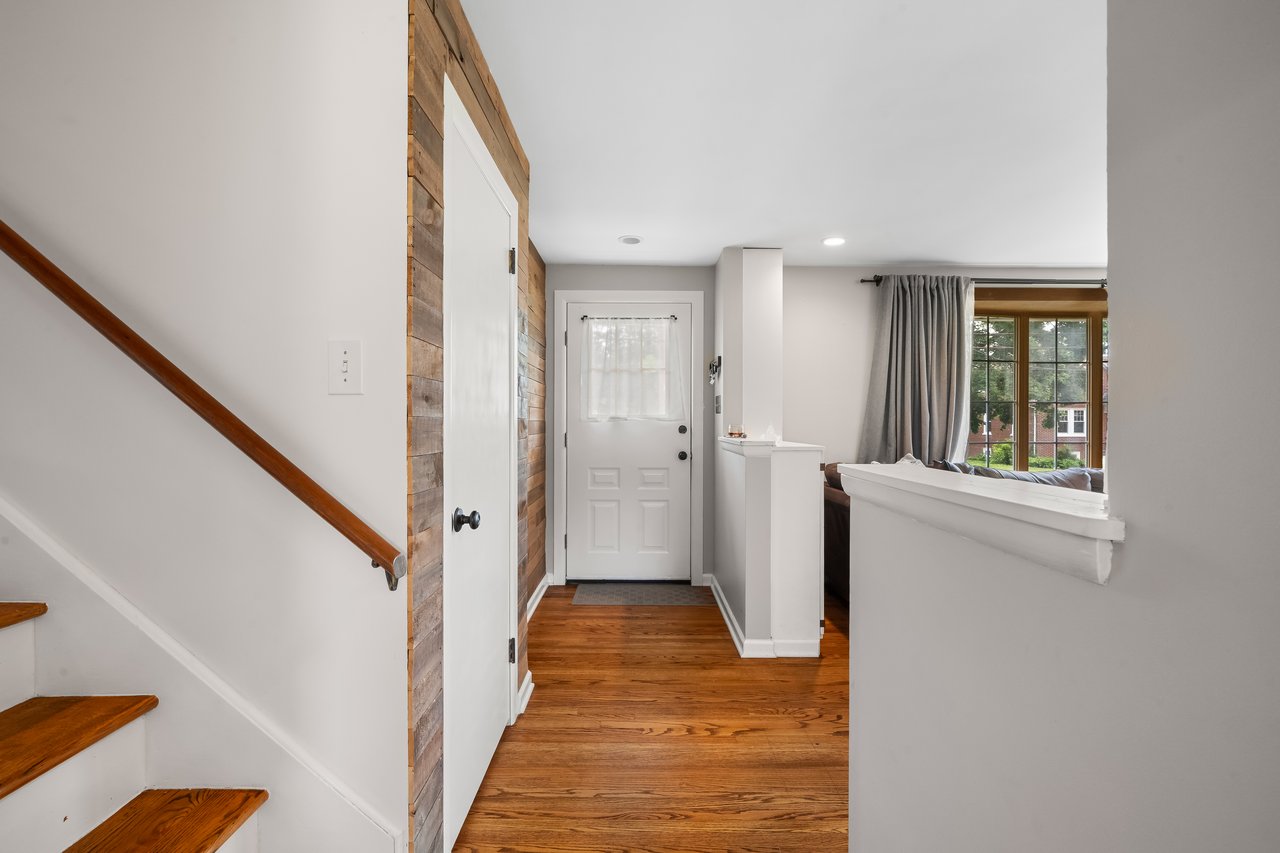 300 South 9th Street