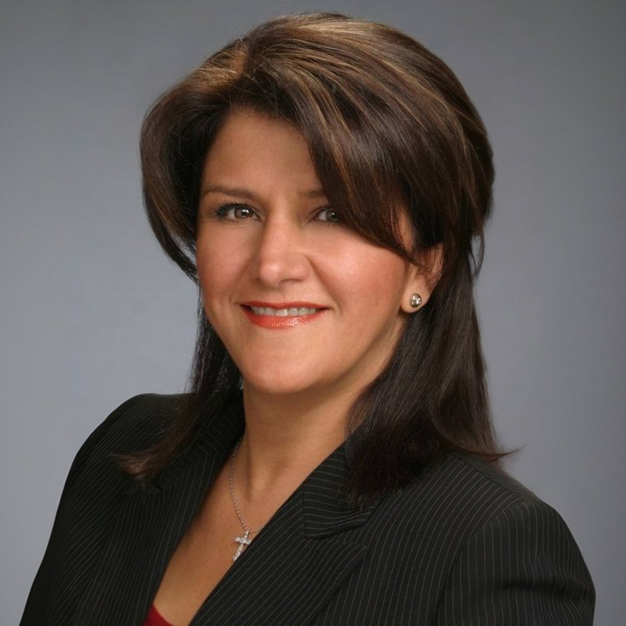 Faye Bon Campbell, CA Real Estate Agent Headshot