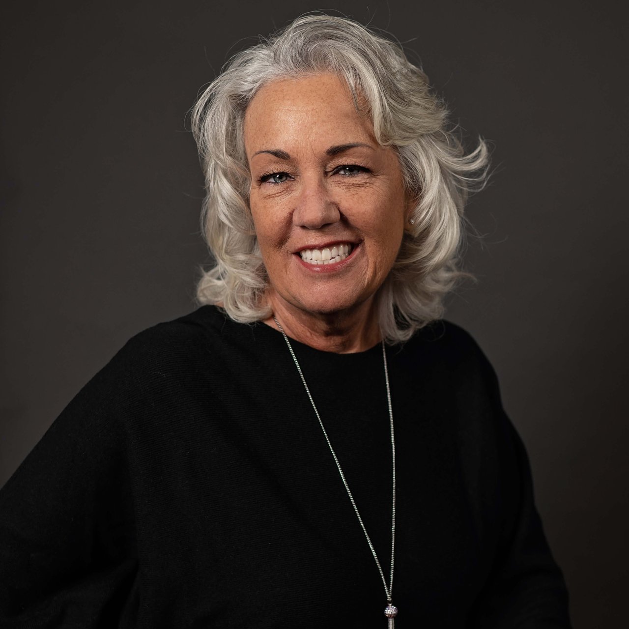 Joan Casey Waterford, CT Real Estate Agent Headshot