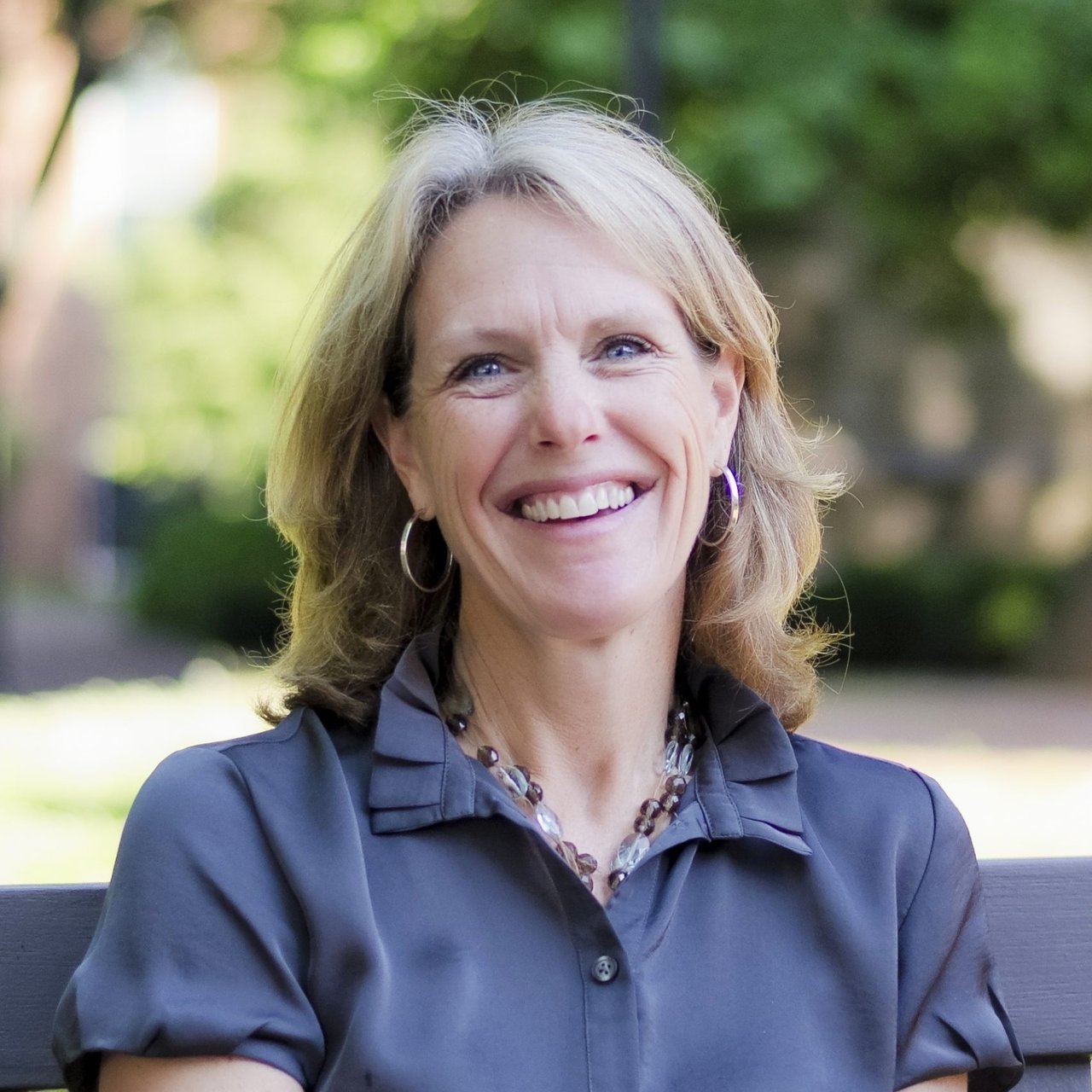 Sally Neill, VA Real Estate Agent Headshot