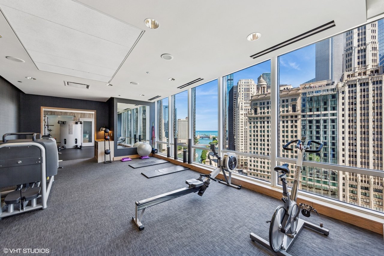 401 N Wabash Ave Unit 63D