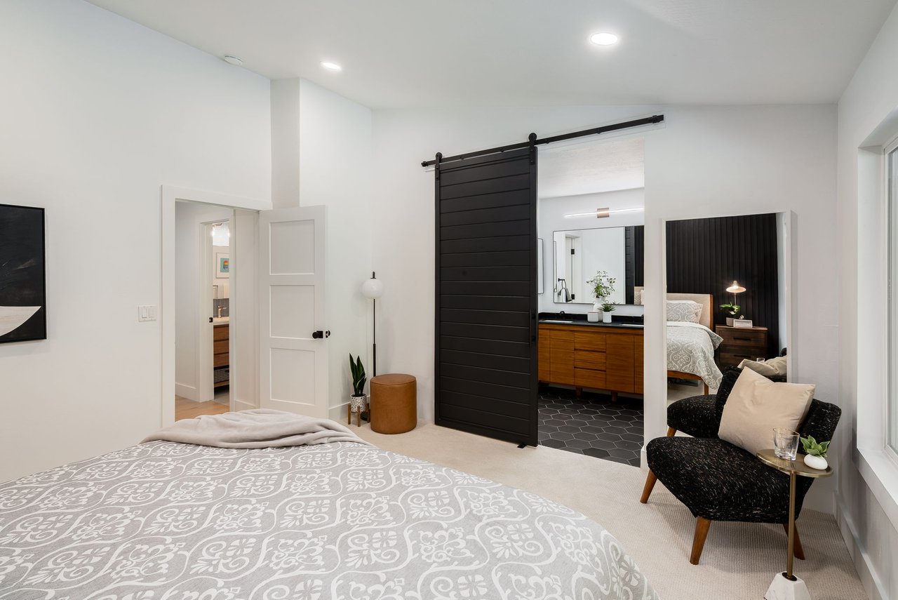 Modern Design Meets Comfort
