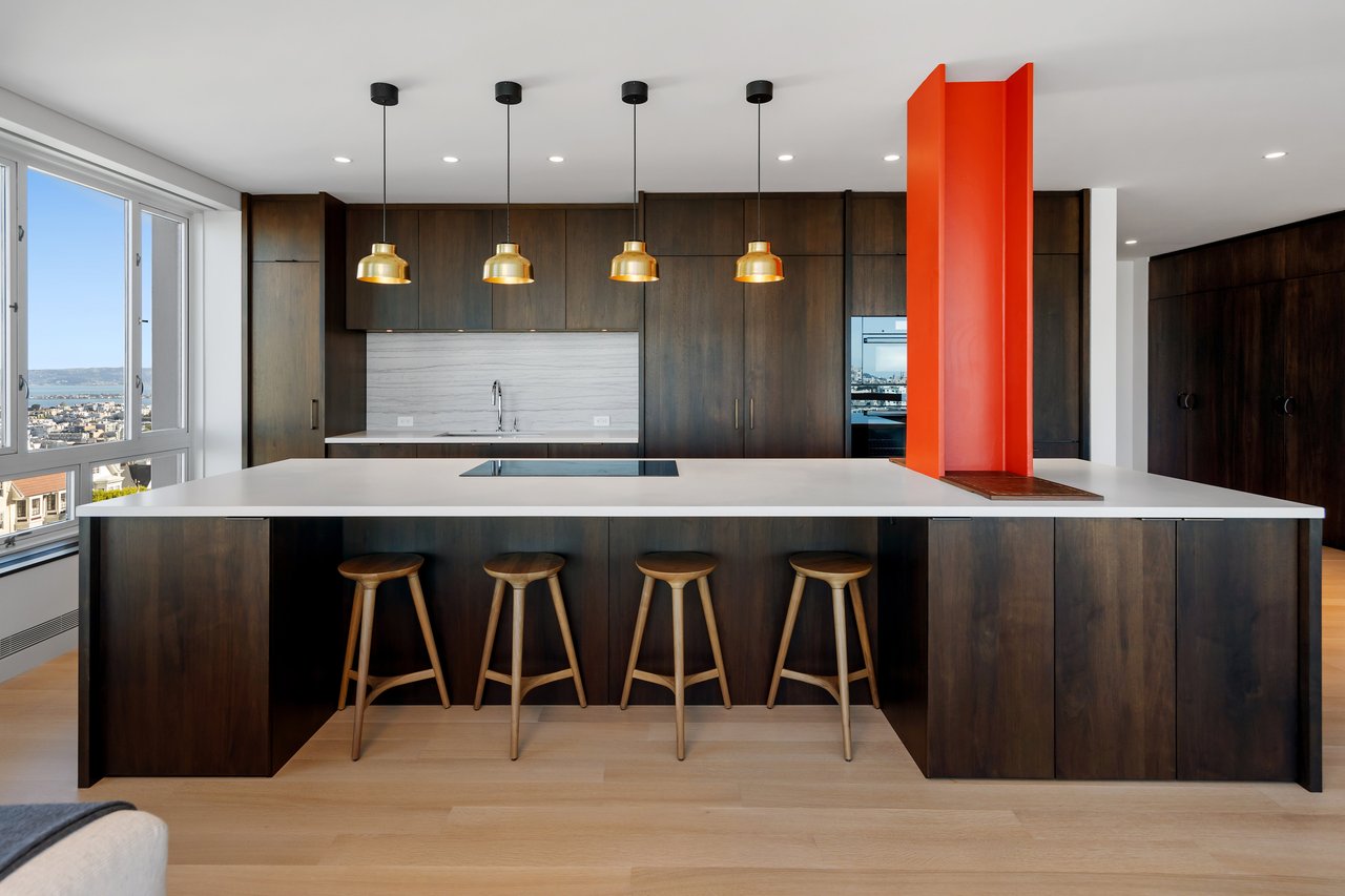 Showcase Apartment on Nob Hill
