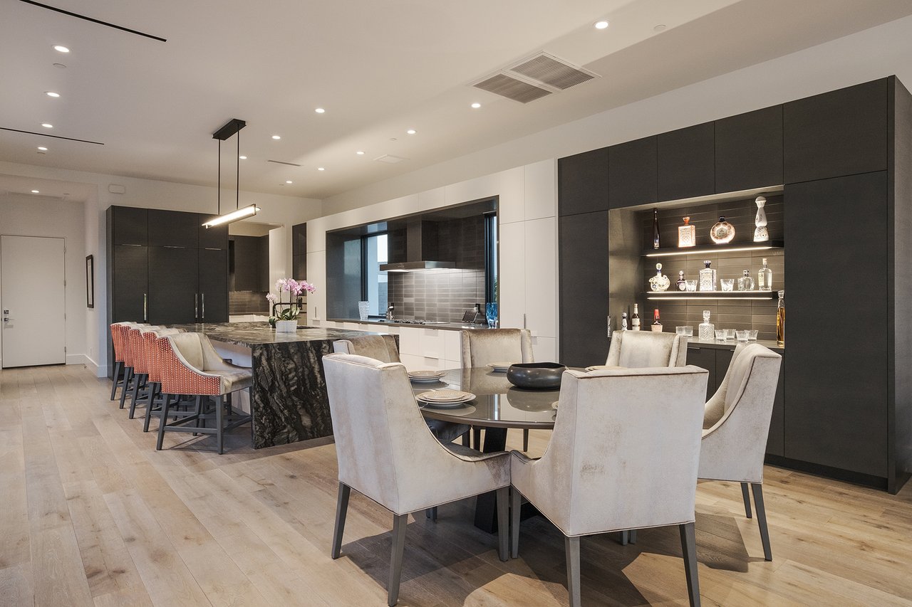 6914 E Cactus Wren Road