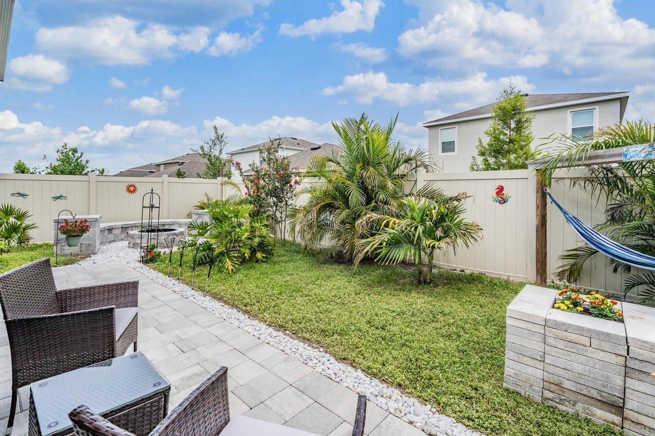 Turnkey Oasis in Epperson Lagoon