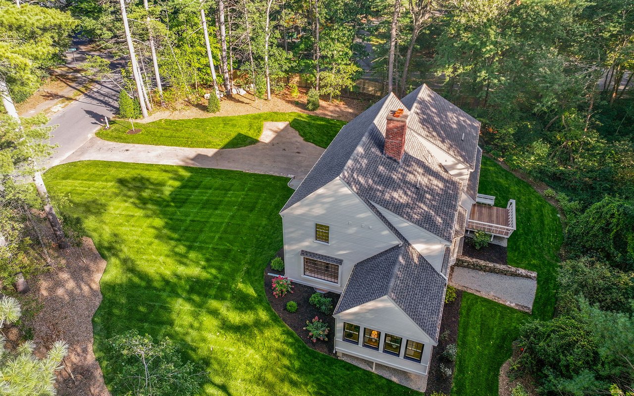 95 Sylvan Lane Weston, MA 02493