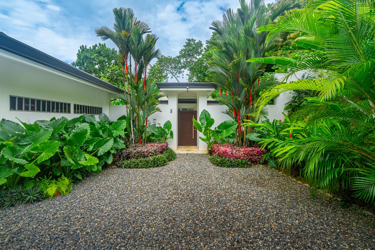Casa Pacífica, Outstanding Ocean Views With 15 Acres! 4 Separate Lots!  