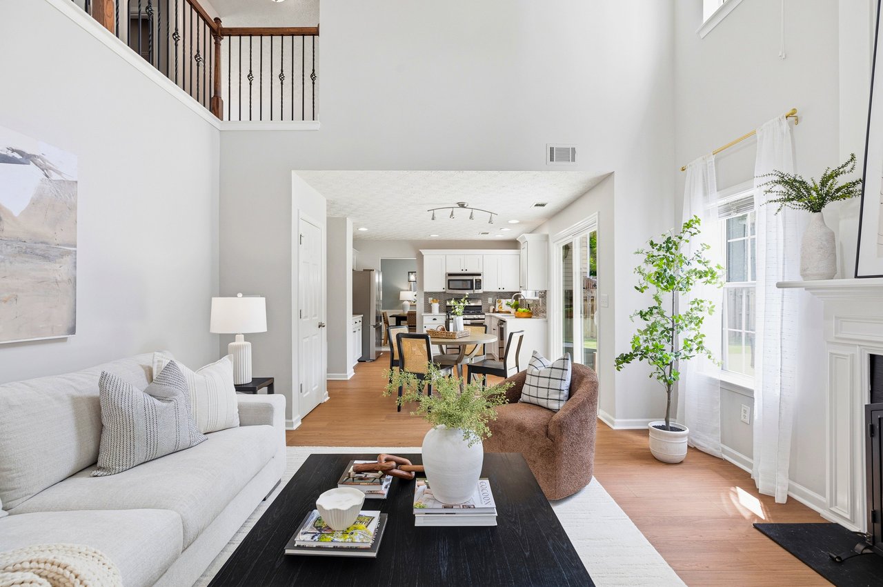 A Fresh Start in Hidden Pond: Discover 1015 Hidden Pond Lane in Roswell