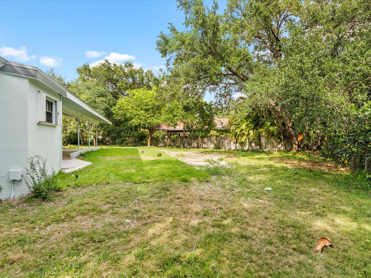 Prime Pinecrest Property Successfully Sold